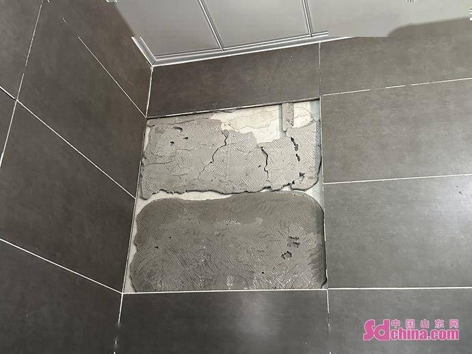 墙砖脱落最简单的修补方法图片(墙砖脱落最简单的修补方法图片视频)